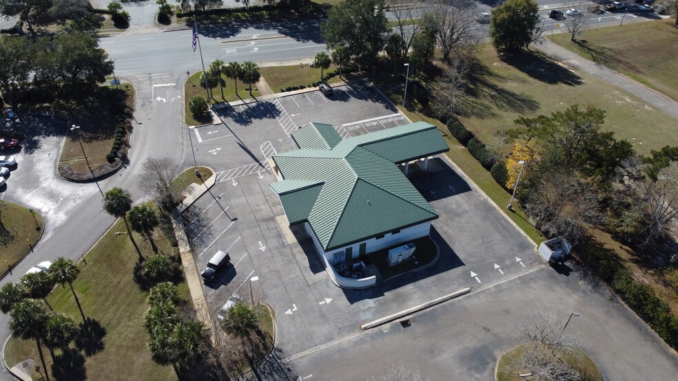 2906 Kerry Forest Pky, Tallahassee, FL for lease - Building Photo - Image 1 of 31