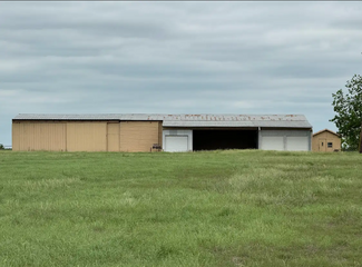 Plus de détails pour 21000 Cameron Rd, Coupland, TX - Flex à louer