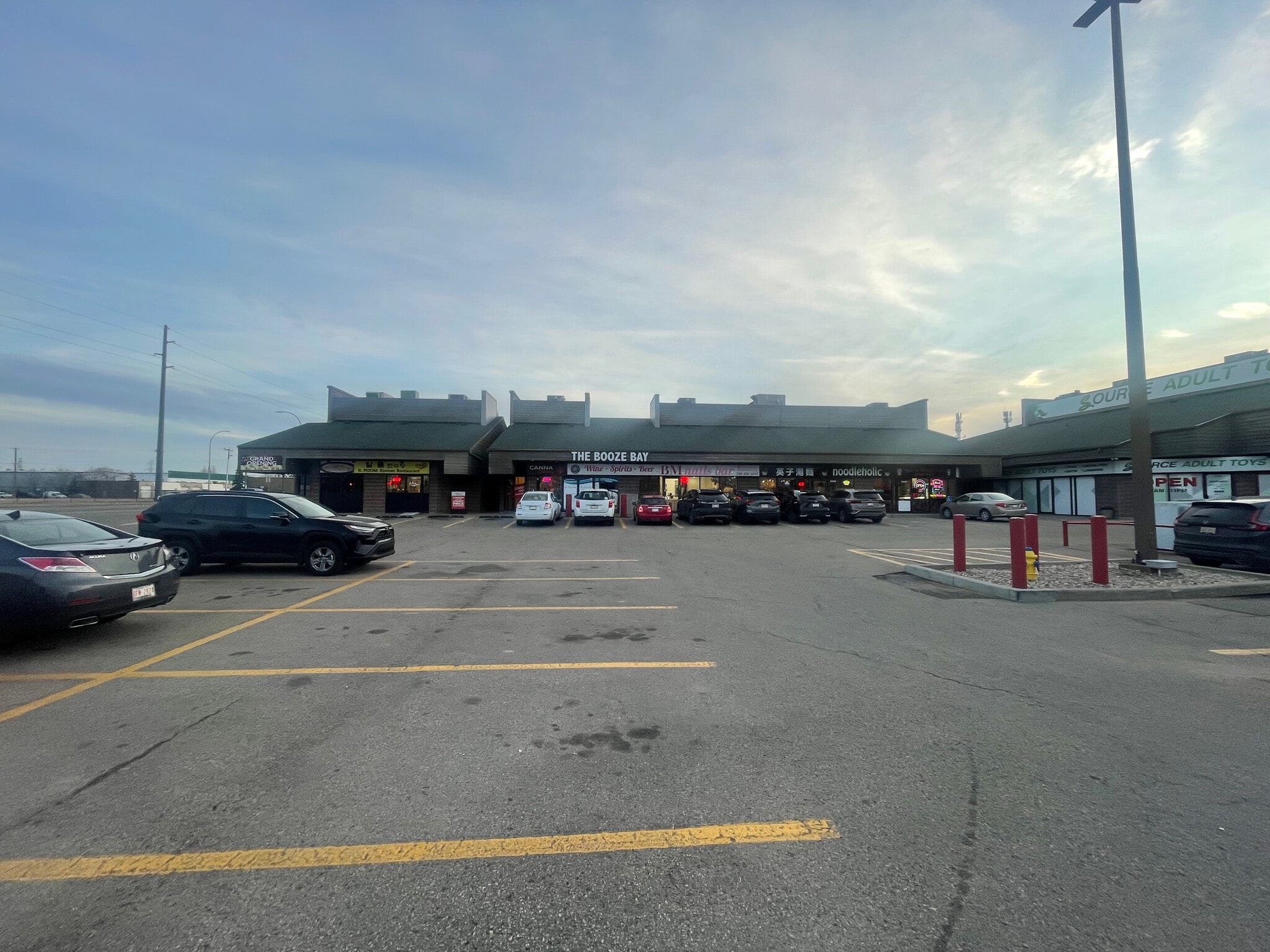 3376 Parsons Rd NW, Edmonton, AB for lease Interior Photo- Image 1 of 6