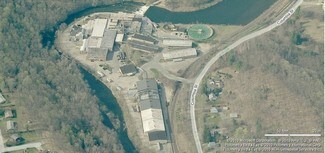 Plus de détails pour 157 Columbia St, Lee, MA - Industriel à vendre