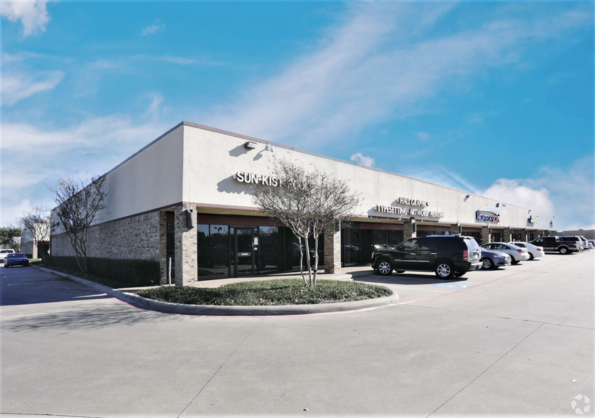 10720 Miller Rd, Dallas, TX for lease - Building Photo - Image 1 of 2