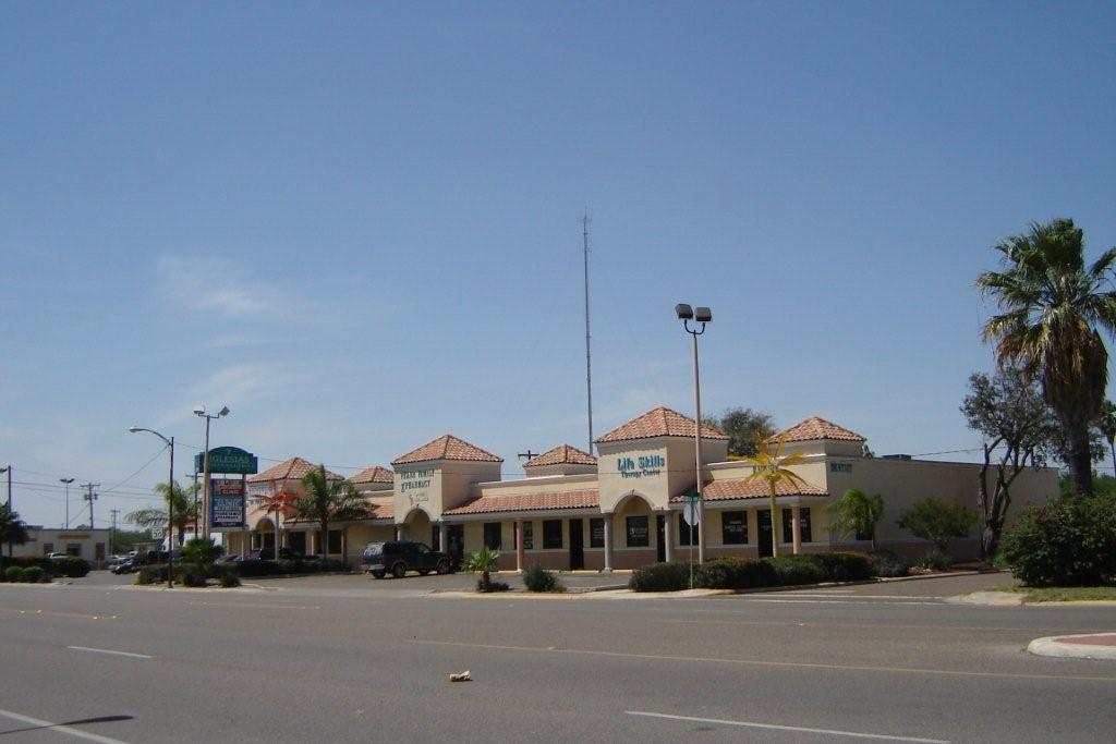 710 S Cage Blvd, Pharr, TX for lease Primary Photo- Image 1 of 9