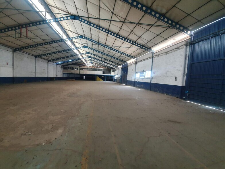 Industrial in Seville, Sevilla for lease - Interior Photo - Image 2 of 7
