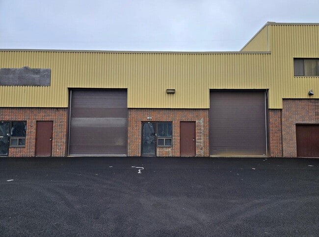Plus de détails pour 1501-1569 Aut Desserte N, Laval, QC - Industriel à louer