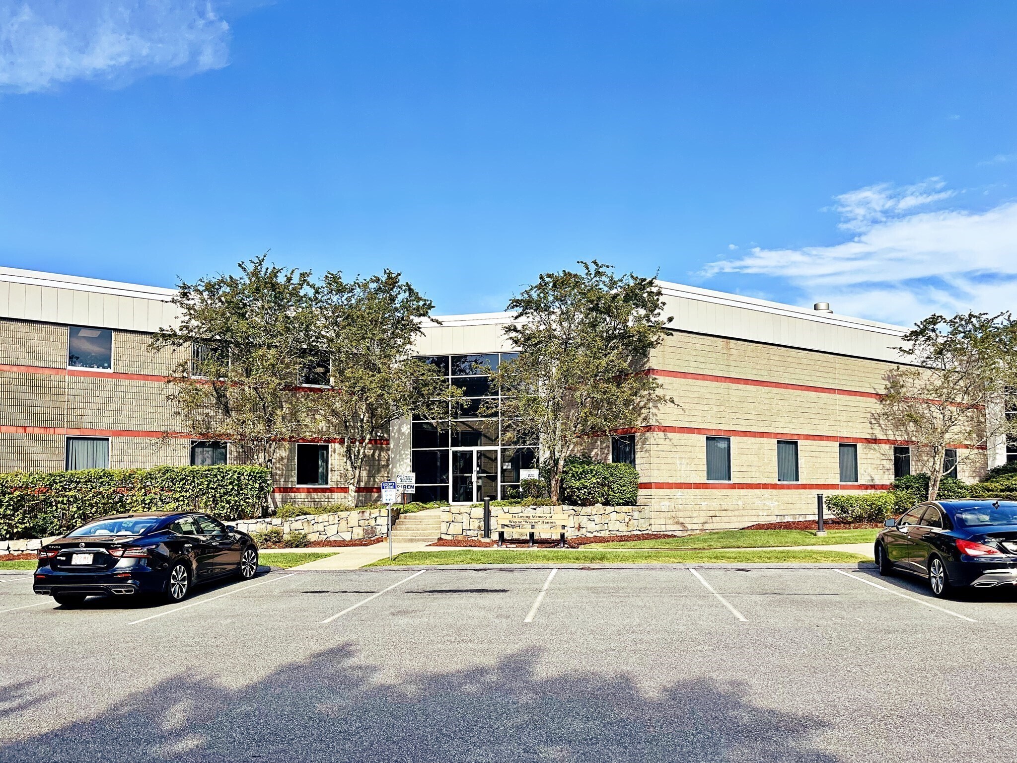 100 Weymouth St, Rockland, MA à louer Photo principale- Image 1 de 12