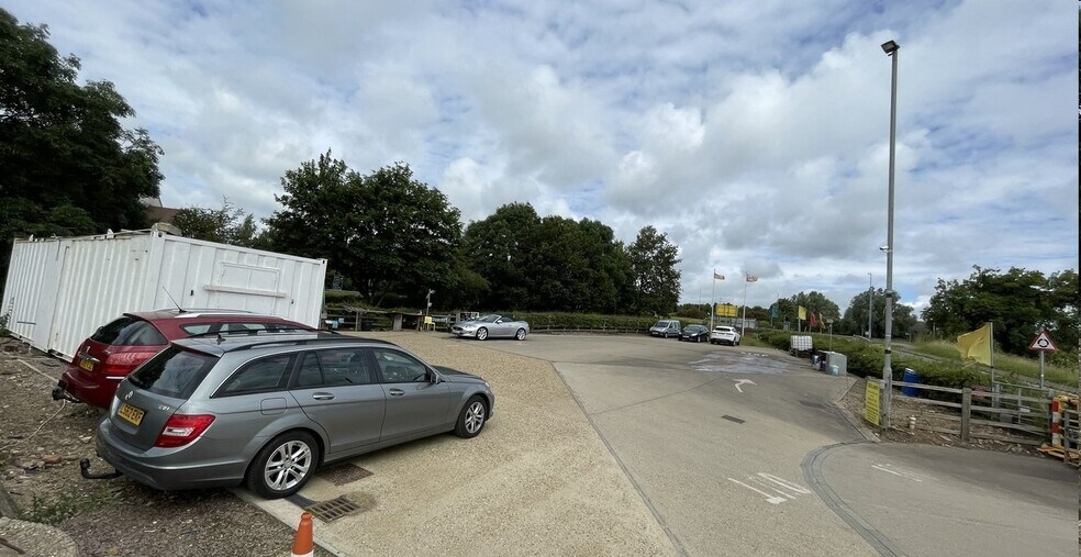 Upton Way, Northampton à louer - Photo du bâtiment - Image 3 de 9