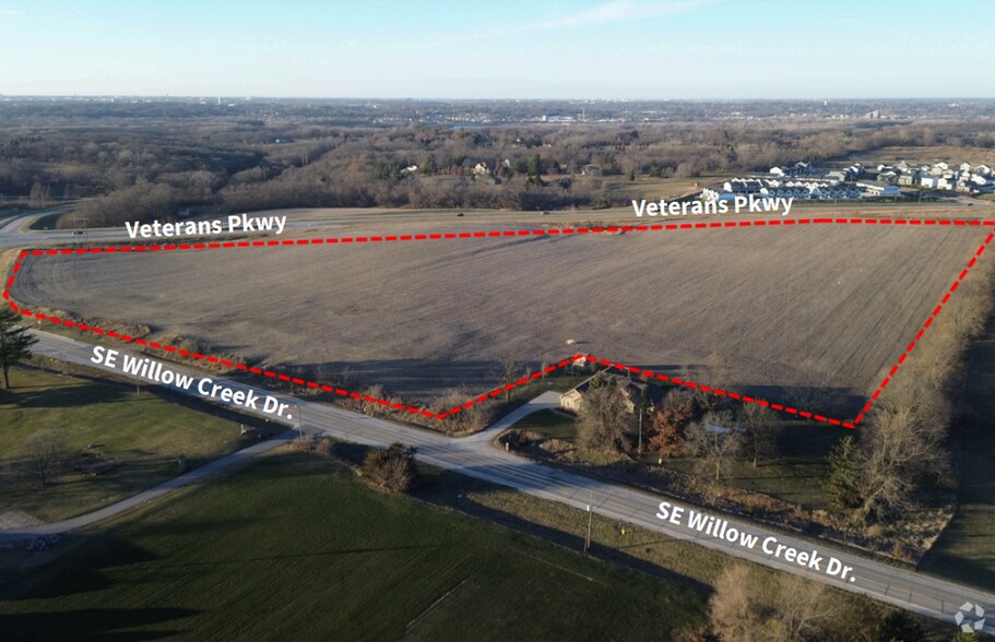 765-825 SE Willow Creek Dr, West Des Moines, IA for sale - Building Photo - Image 2 of 4