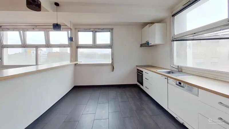 Office in Bagnolet for sale - Building Photo - Image 3 of 24