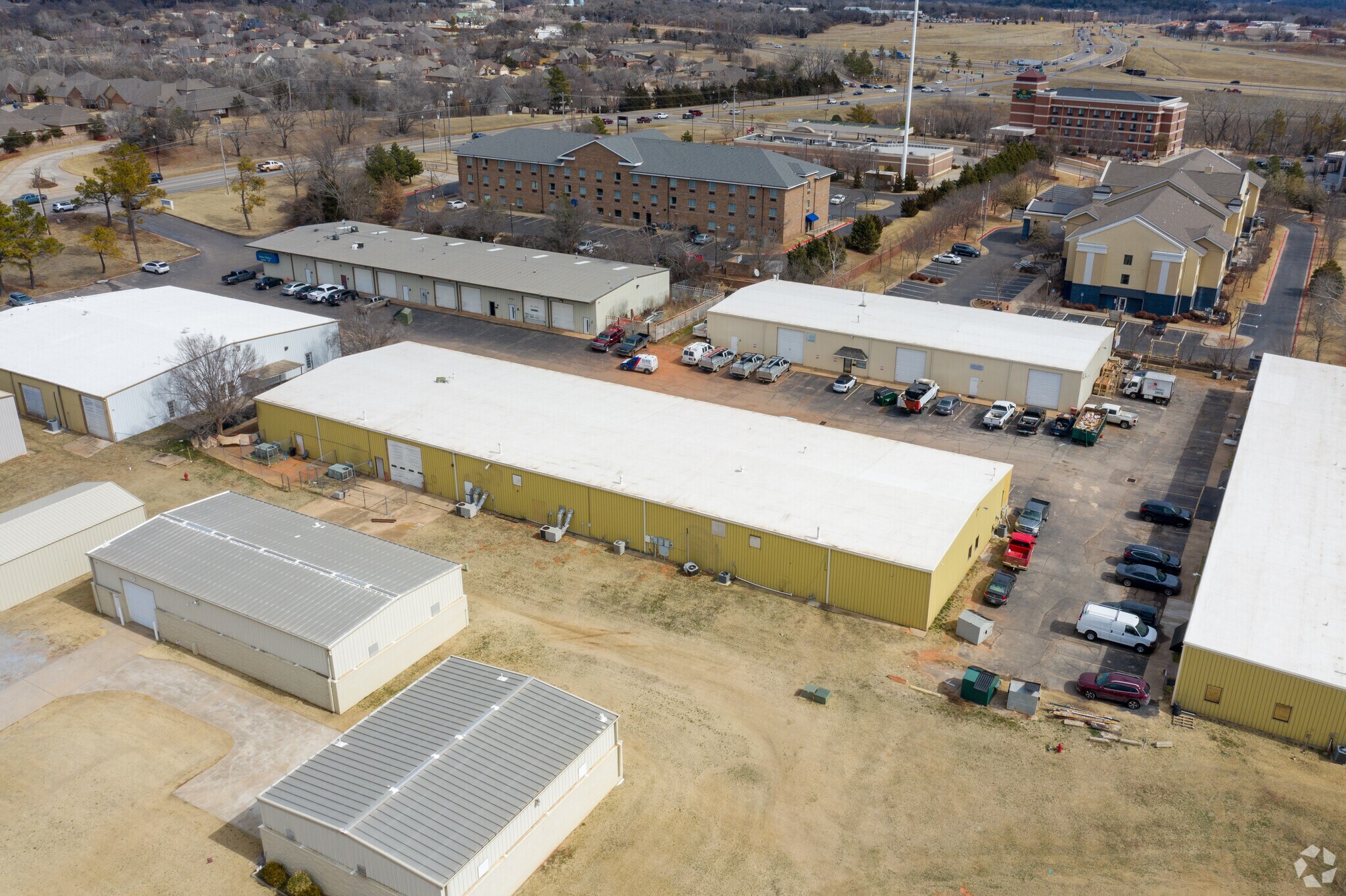 3724 E 2nd St, Edmond, OK à vendre Photo principale- Image 1 de 8