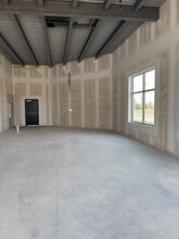 315 Main St, Lucan, ON for lease Interior Photo- Image 2 of 3
