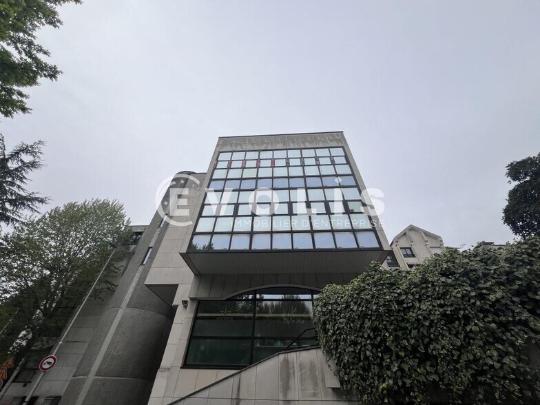 Office in Nogent Sur Marne for lease - Building Photo - Image 2 of 18