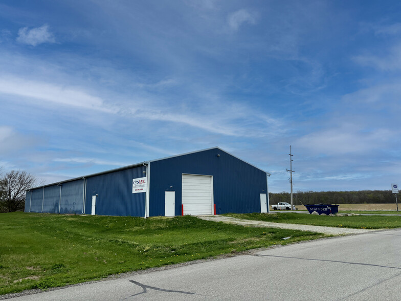 976 E Pound Dr N, Warsaw, IN for lease - Building Photo - Image 3 of 11