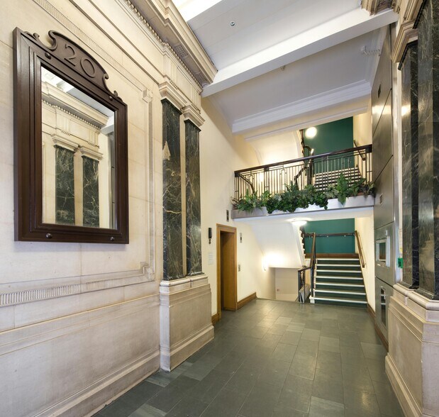 20 Renfield St, Glasgow à vendre - Photo du bâtiment - Image 2 de 9