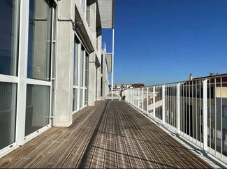 Plus de détails pour 28 Rue Mansard, Villeurbanne - Bureau à louer