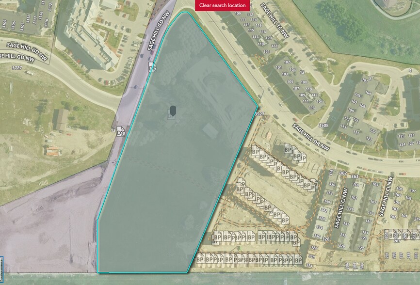 7 Sage Hill Gdns NW, Calgary, AB à vendre - Photo du bâtiment - Image 2 de 2