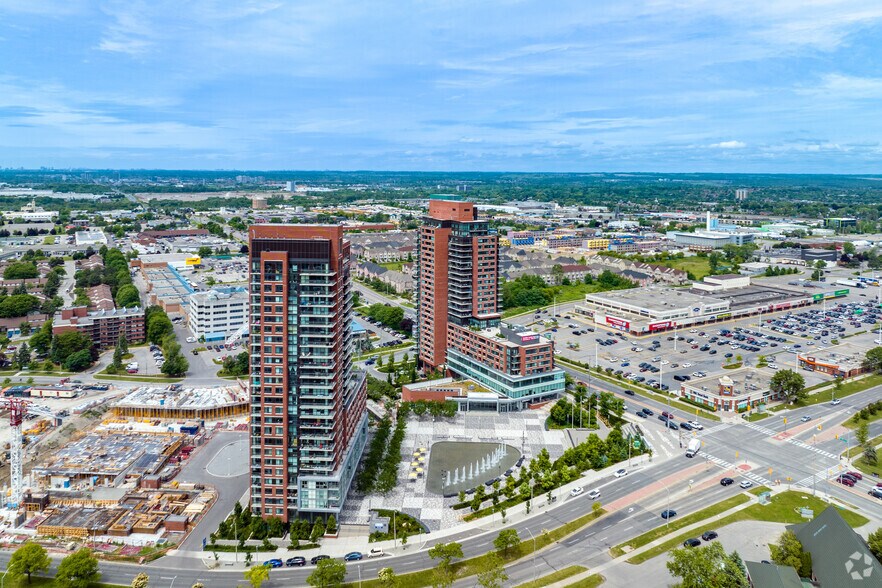 67 Bayly St W, Ajax, ON à louer - Aérien - Image 3 de 4