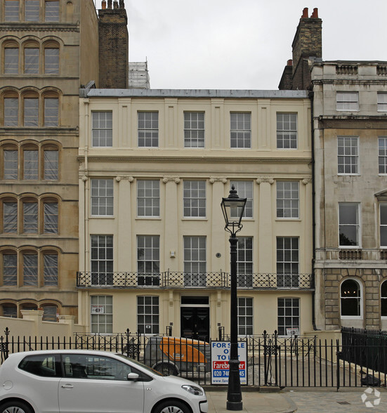 64 Lincolns Inn Fields, London à louer - Photo du bâtiment - Image 1 de 3