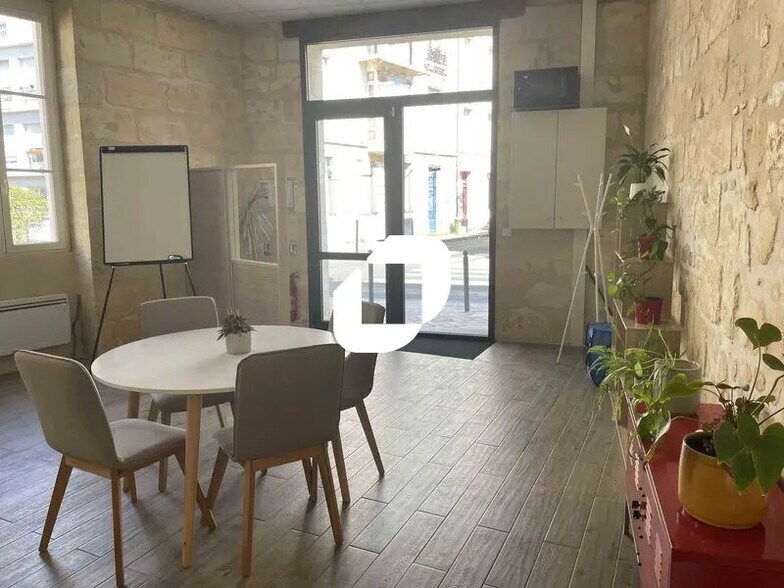 Bureau dans Bordeaux à louer - Photo intérieure - Image 3 de 5