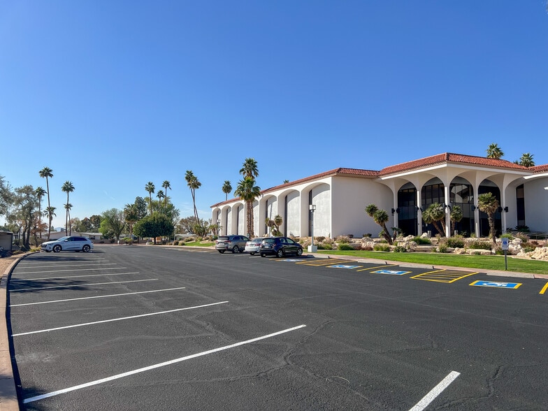 17220 N Boswell Blvd, Sun City, AZ for lease - Building Photo - Image 3 of 4