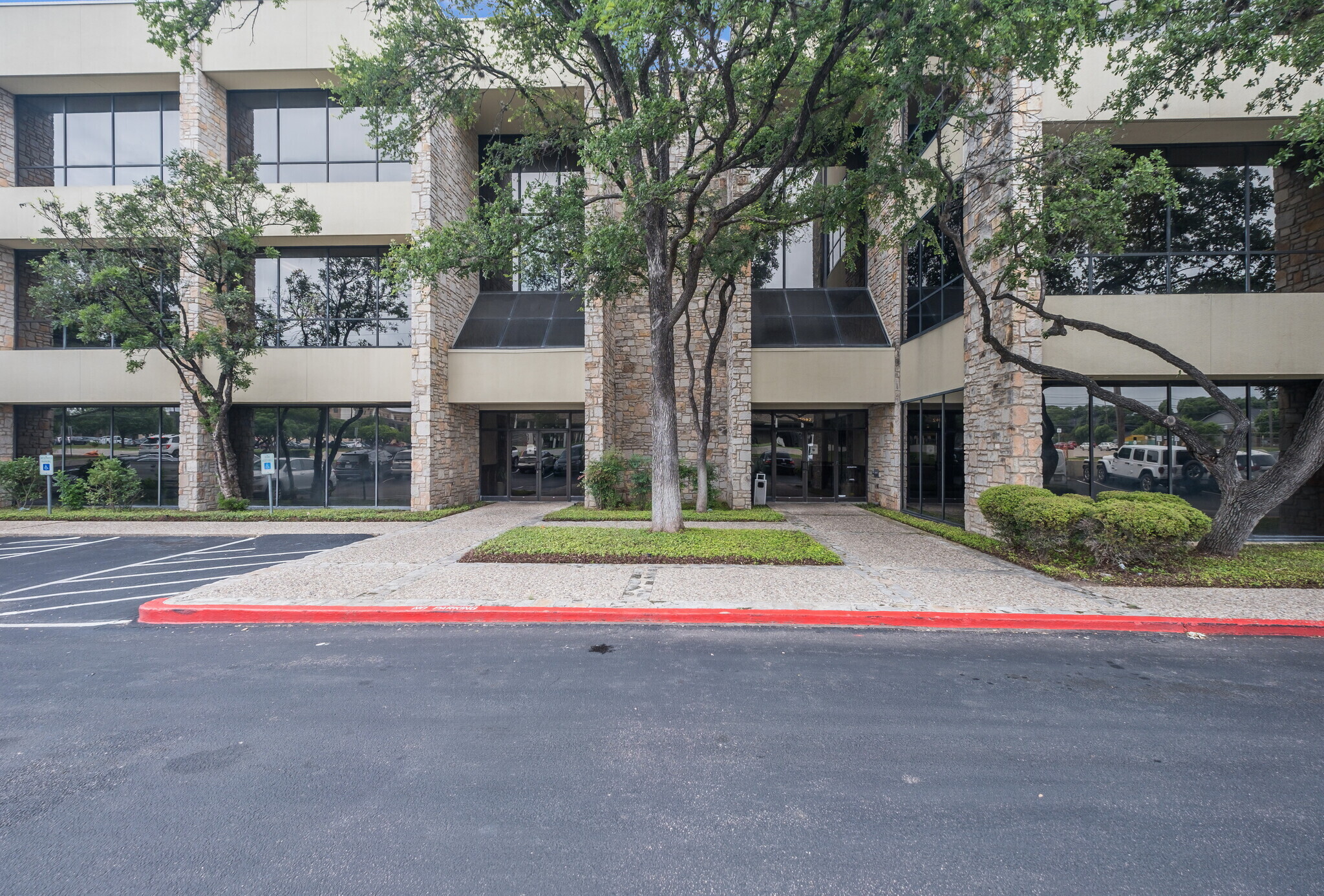 12042 Blanco Rd, San Antonio, TX for lease Building Photo- Image 1 of 10