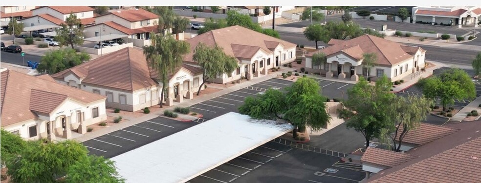 6130 E Brown Rd, Mesa, AZ à vendre - Photo du bâtiment - Image 3 de 5