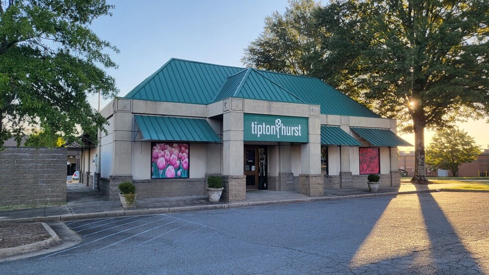 4583 Fairway Ave, North Little Rock, AR for sale - Building Photo - Image 2 of 4