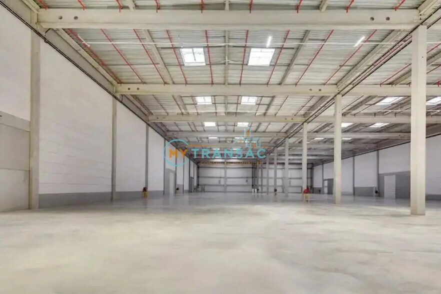 Flex in SERVON for lease - Building Photo - Image 3 of 10