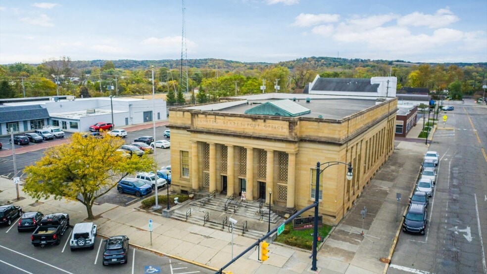85 E Main St, Newark, OH à vendre - Photo principale - Image 1 de 24