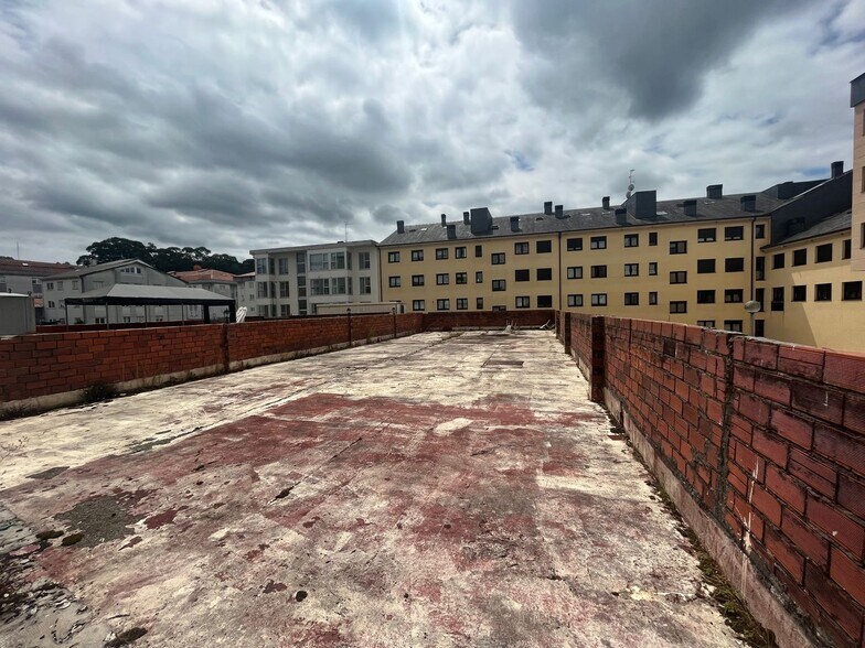 Avenida Naturais de Fene, 8, Fene, La Coruna for sale - Building Photo - Image 3 of 5