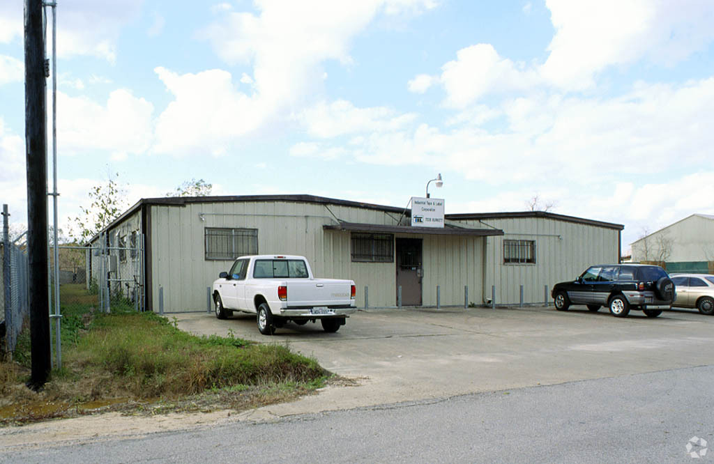 7028 Burkett St, Houston, TX for sale Primary Photo- Image 1 of 1