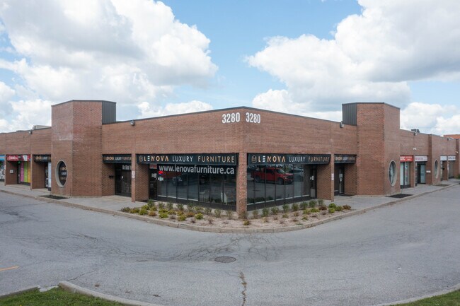 Plus de détails pour 3280 Steeles Ave W, Vaughan, ON - Local d'activités à louer