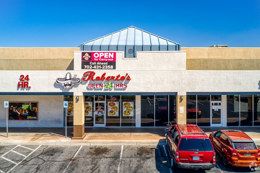 2775 N Nellis Blvd, Las Vegas, NV for sale - Building Photo - Image 3 of 16