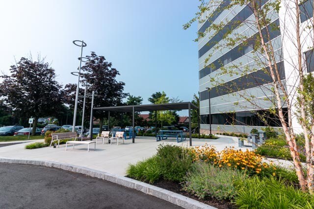 111 Speen St, Framingham, MA à louer - Photo du bâtiment - Image 3 de 9