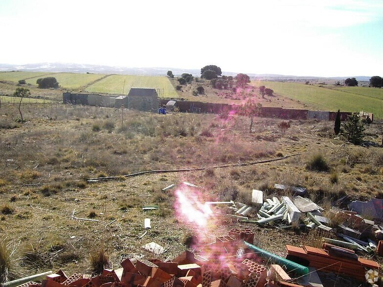 Terrain dans Mediana de Voltoya, Ávila à vendre - Photo du bâtiment - Image 3 de 4