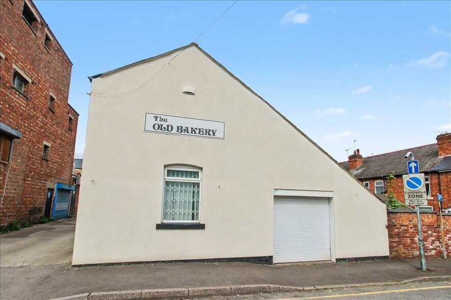 King St, Eastwood for sale - Primary Photo - Image 1 of 17