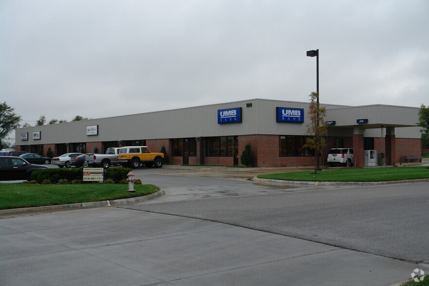 2333 S West St, Wichita, KS for sale - Primary Photo - Image 1 of 8