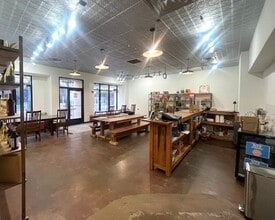 400-426 Saint Peter St, Saint Paul, MN for lease Interior Photo- Image 2 of 7