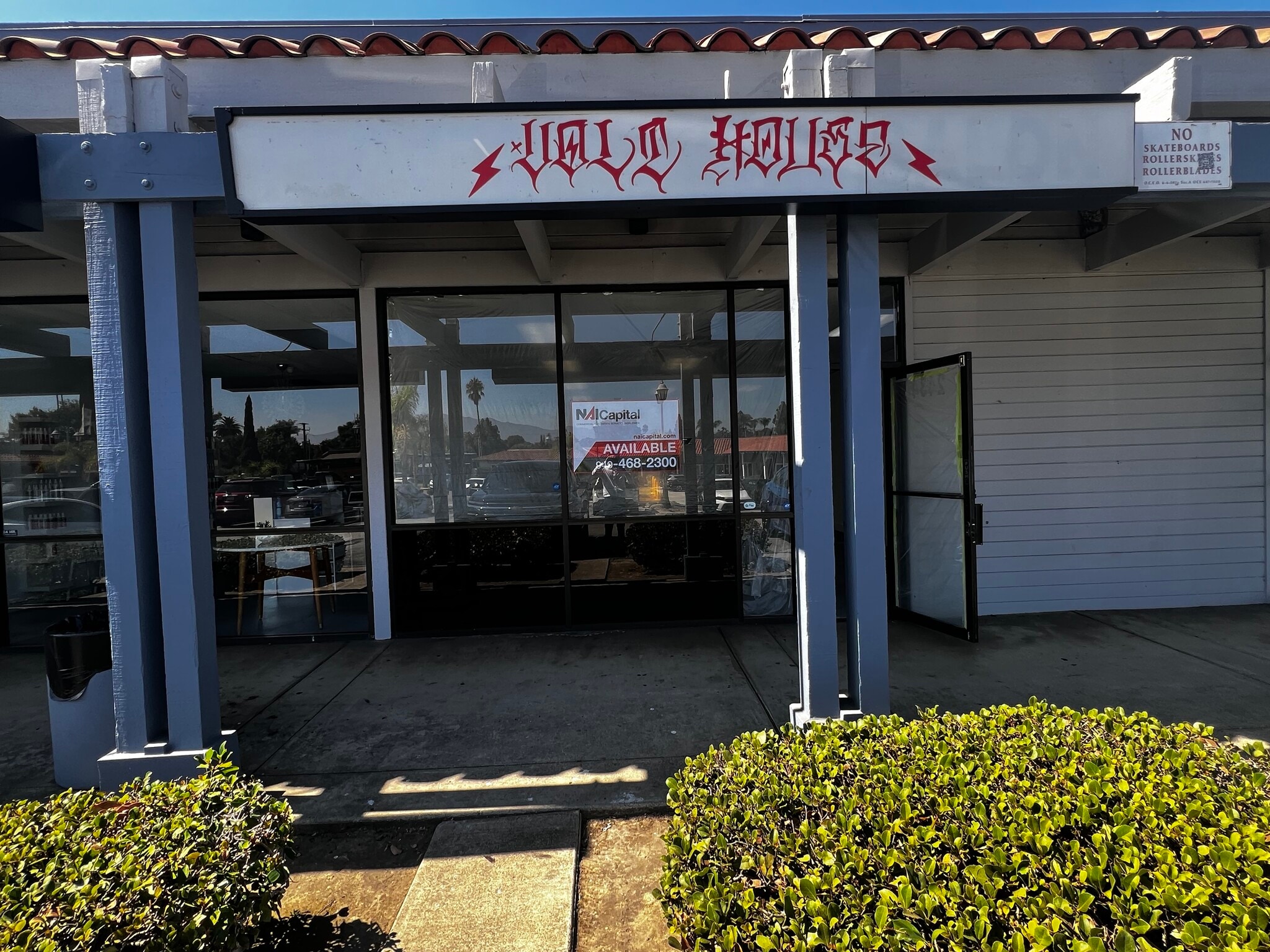 23322-24400 Muirlands Blvd, Lake Forest, CA à louer Photo intérieure- Image 1 de 6