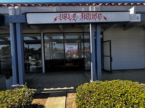 23322-24400 Muirlands Blvd, Lake Forest, CA à louer Photo intérieure- Image 1 de 6