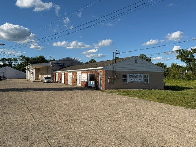 974 State Route 28, Milford, OH à vendre - Photo du bâtiment - Image 2 de 4