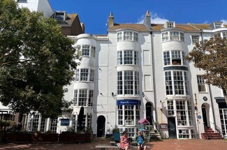 Plus de détails pour 13 Montague Pl, Worthing - Bureau à louer