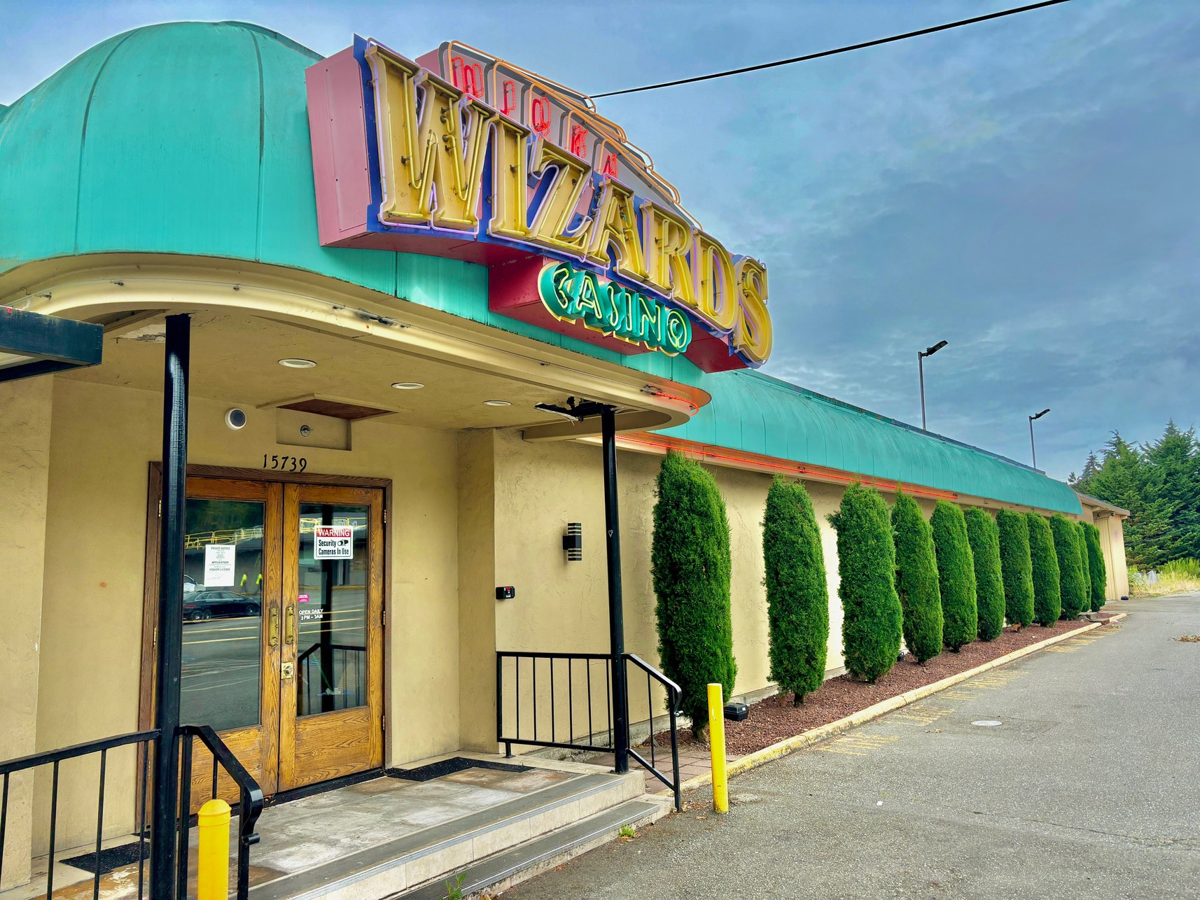 15739 Ambaum Blvd SW, Burien, WA à vendre Photo du bâtiment- Image 1 de 3