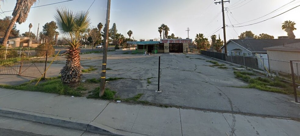 1336 Height St, Bakersfield, CA for sale - Primary Photo - Image 1 of 2