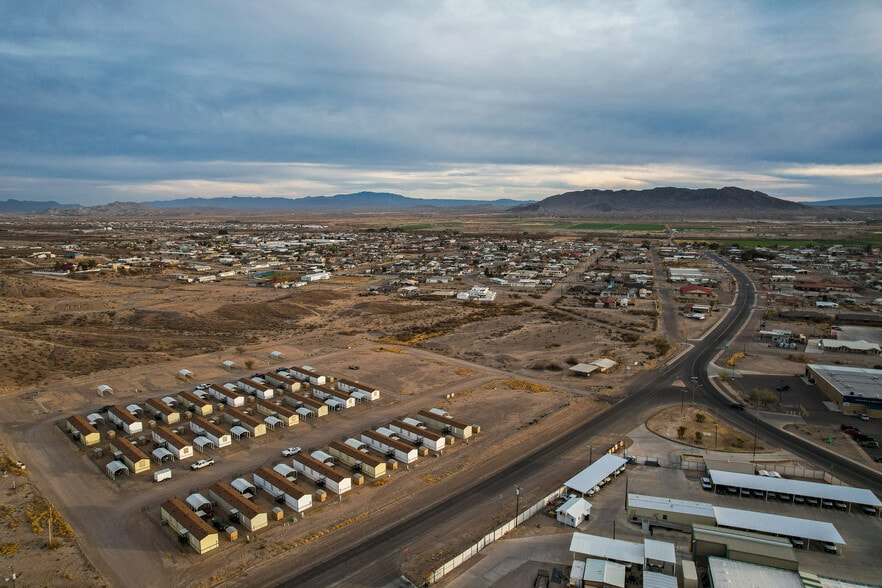 918 Erma ave, Presidio, TX for sale - Building Photo - Image 2 of 7