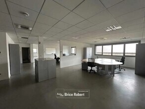 Flex dans Décines-Charpieu à louer Photo intérieure- Image 2 de 4