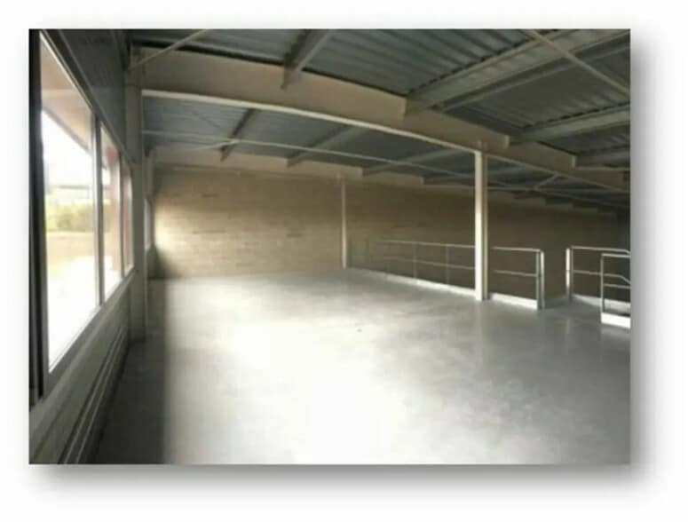 Flex in SAINT-OUEN-L'AUMONE for lease - Building Photo - Image 3 of 3