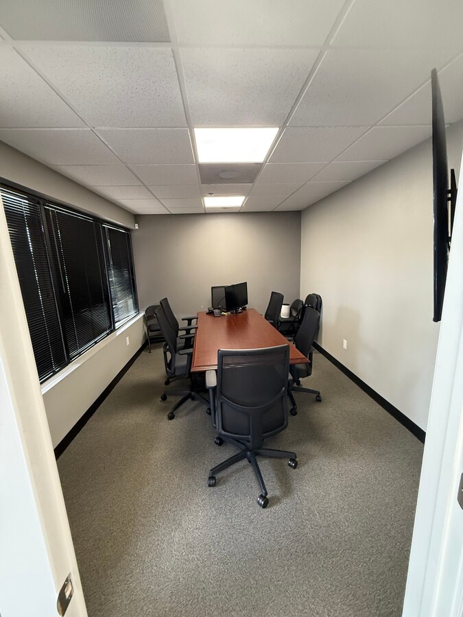 4152-4230 Blue Heron Blvd W, Riviera Beach, FL 33404 - Unit 106 -  - Interior Photo - Image 1 of 8