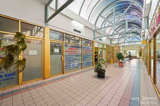 73-79 John St, Cabramatta à louer Photo du bâtiment- Image 2 de 2