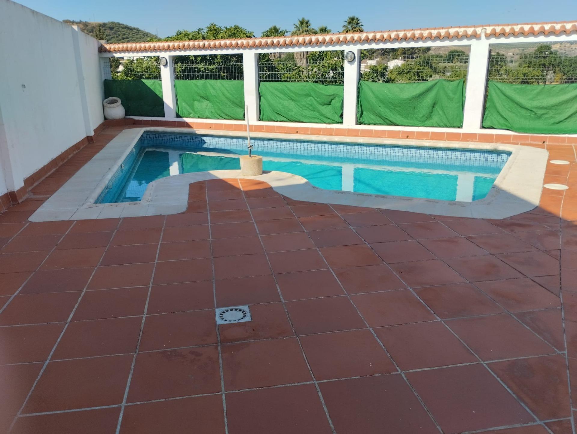 Calle del Cerro Cuencas, 43, Puente Genil, Córdoba à vendre Photo principale- Image 1 de 14