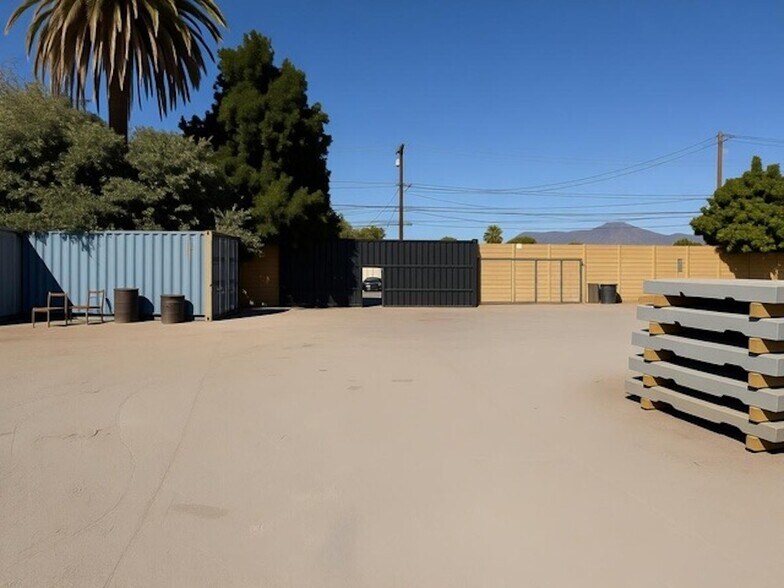 2246 Durfee Ave, El Monte, CA à louer - Photo du bâtiment - Image 3 de 9